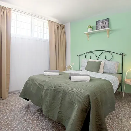 Cosy 1bd Near Playa De Americas, 208 Apartment
