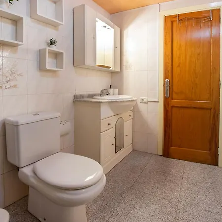 Cosy 1bd Near Playa De Americas, 208 Apartment *